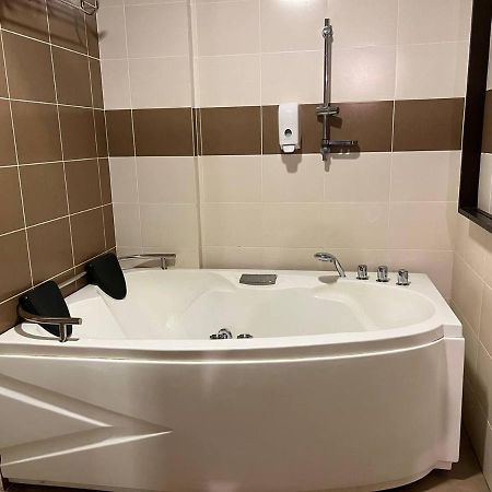 Homestay Melaka B Lagoon Studio Apartment Free Waterpark Tickets Kampong Bukit Beruang Экстерьер фото